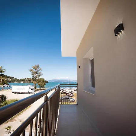 Penelope - Sea Front Studio Apartmanhotel