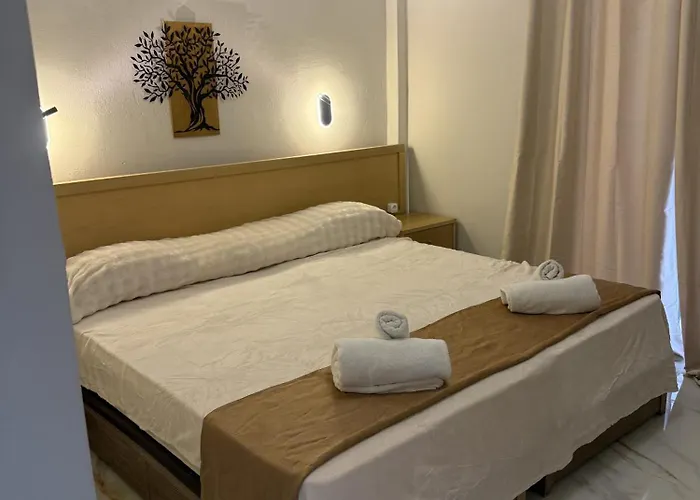 Penelope - Luxury Sea Front Apartahotel Gouvia